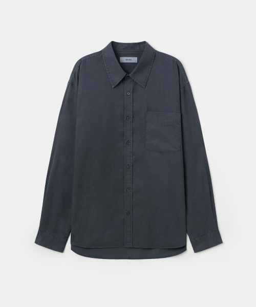 TRIP LE SENS(トリップ ル センス)の「フェイデッド サイドプリーツ シャツ_ダイド ブルー(シャツ/ブラウス・メンズ・その他・LARGE/MEDIUM/SMALL)」の3枚目の写真