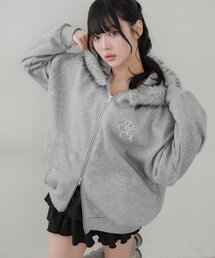 SNS映え確実！ラインストーンBigファーパーカー