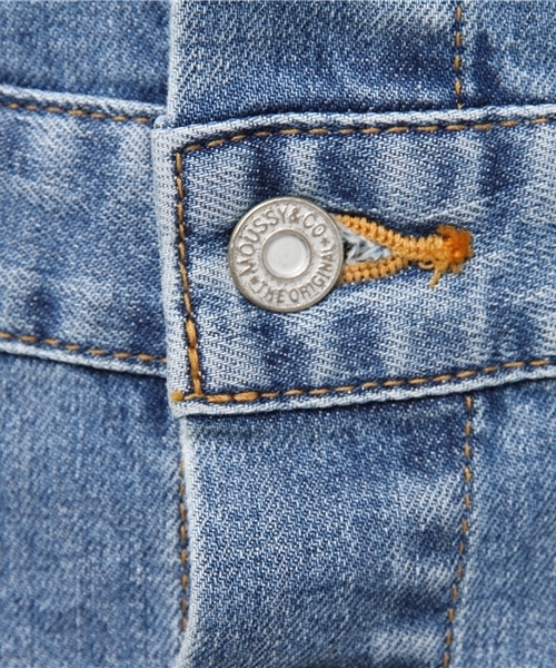 MOUSSY（マウジー）の「SALOPETTE TIGHT SKIRT（ワンピース・レディース・ライトブルー・1/2）」の10枚目の写真