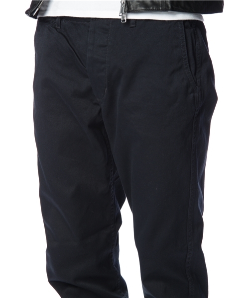 AMERICAN RAG CIE（アメリカンラグシー）の「111-TSS-M111-PT024（チノパンツ・メンズ・ベージュ/ネイビー・0/1/2）」の4枚目の写真