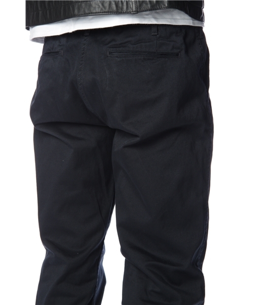 AMERICAN RAG CIE（アメリカンラグシー）の「111-TSS-M111-PT024（チノパンツ・メンズ・ベージュ/ネイビー・0/1/2）」の5枚目の写真