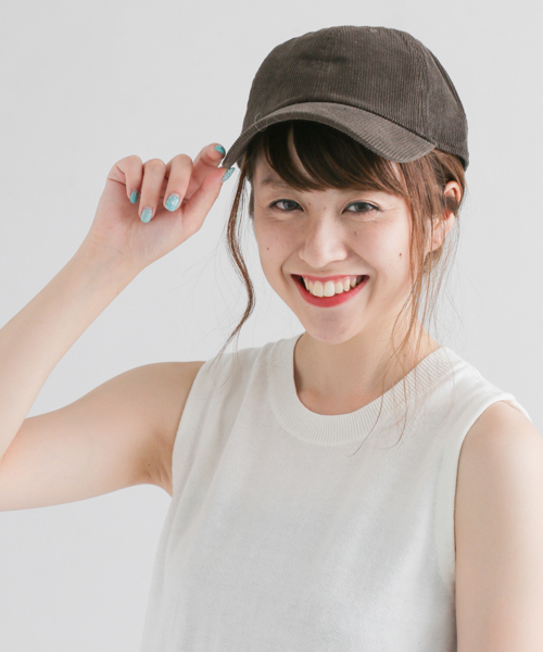 URBAN RESEARCH Sonny Label(アーバンリサーチサニーレーベル)の「NEWHATTAN CAP CORDUROY(キャップ・レディース・ブラウン/ピンク/マスタード/ネイビー/ベージュ/ダークブラウン・ONE)」の3枚目の写真