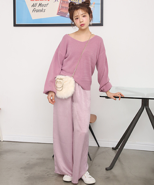 one after another NICE CLAUP（ワンアフターアナザーナイスクラップ）の「シンプルＶニットプルオーバー（ニット/セーター・レディース・ブラック/アイボリー/ラベンダー/キャメル/ピンク系その他・FREE）」の7枚目の写真