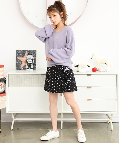 one after another NICE CLAUP（ワンアフターアナザーナイスクラップ）の「シンプルＶニットプルオーバー（ニット/セーター・レディース・ブラック/アイボリー/ラベンダー/キャメル/ピンク系その他・FREE）」の12枚目の写真