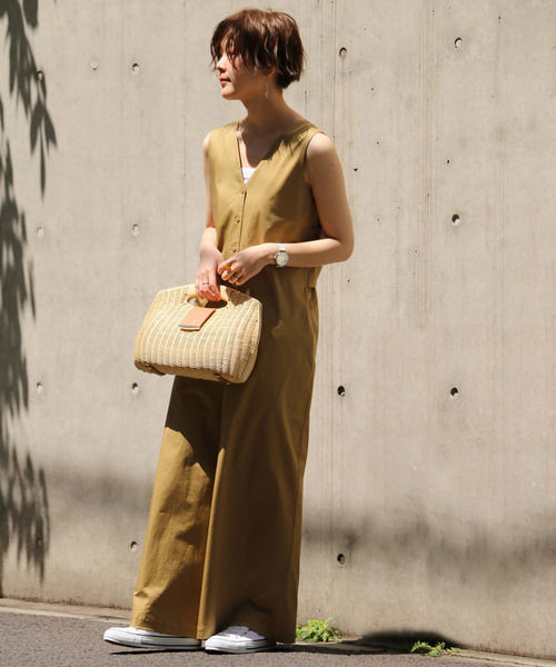 notch.（ノッチ）の「バックリボン　フロントボタンサロペット（つなぎ/オールインワン・レディース・レンガ/ベージュ/ブラック・M/TM）」の6枚目の写真