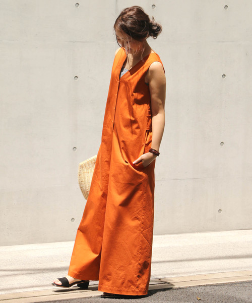 notch.（ノッチ）の「バックリボン　フロントボタンサロペット（つなぎ/オールインワン・レディース・レンガ/ベージュ/ブラック・M/TM）」の8枚目の写真