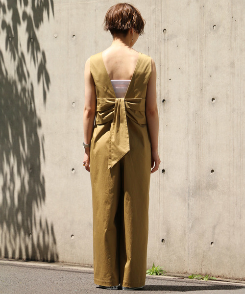 notch.（ノッチ）の「バックリボン　フロントボタンサロペット（つなぎ/オールインワン・レディース・レンガ/ベージュ/ブラック・M/TM）」の11枚目の写真