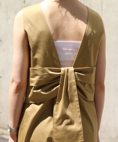 notch.（ノッチ）の「バックリボン　フロントボタンサロペット（つなぎ/オールインワン・レディース・レンガ/ベージュ/ブラック・M/TM）」の13枚目の写真