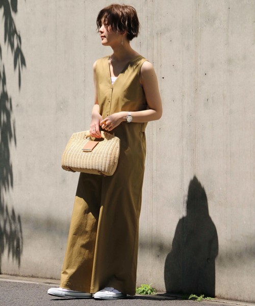 notch.（ノッチ）の「バックリボン　フロントボタンサロペット（つなぎ/オールインワン・レディース・レンガ/ベージュ/ブラック・M/TM）」の18枚目の写真