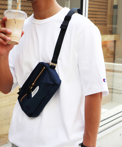 Champion（チャンピオン）の「【 Champion / チャンピオン 】 HERITAGE TEE/◆7オンス◆へヴィーウェイト無地Tシャツ（Tシャツ/カットソー・メンズ・ブルー/ホワイト/ブラック/グレー/レッド/ライトブルー/ネイビー・M/XL/S/L）」の9枚目の写真