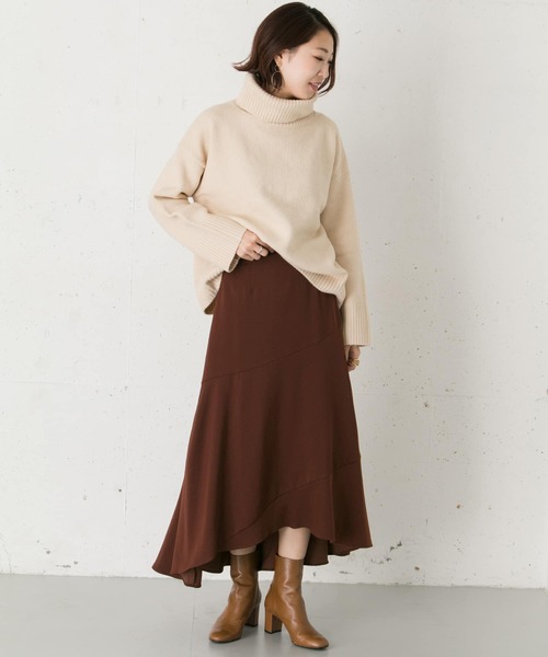 URBAN RESEARCH ROSSO WOMEN(アーバンリサーチ ロッソ)の「ヘムフレアマキシスカート∴(スカート・レディース・ブラック/ブラウン・38/36)」の12枚目の写真