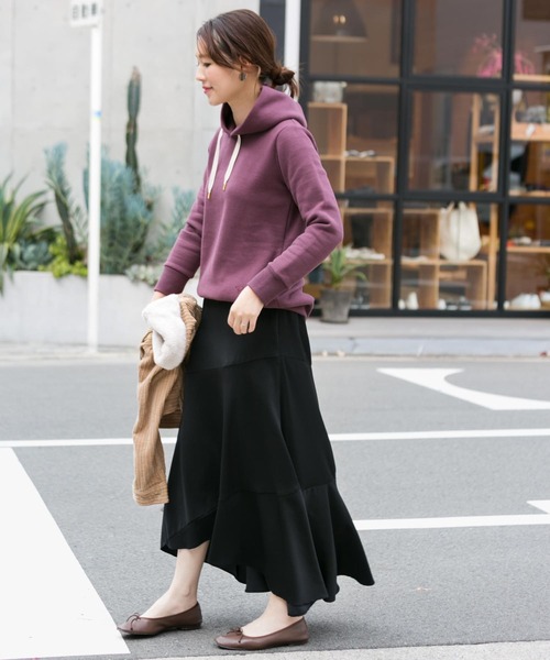 URBAN RESEARCH ROSSO WOMEN(アーバンリサーチ ロッソ)の「ヘムフレアマキシスカート∴(スカート・レディース・ブラック/ブラウン・38/36)」の17枚目の写真