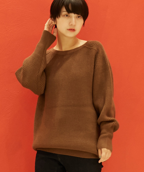 And A（アンドエー）の「And A アンドエー / クルーネック オーバーサイズニット あぜ編みセーター（ニット/セーター・レディース・ネイビー/ブラウン/アイボリー・FREE）」の2枚目の写真