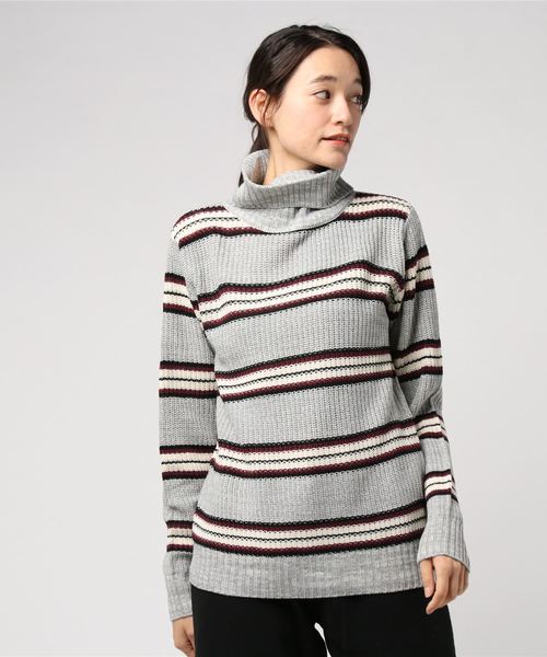 Bling Leads（ブリングリーズ）の「【Bl】【Bling Leads】畦編みアクリルタートルニット（ニット/セーター・レディース・ブラック系その他2/ホワイト系その他2/グレー系その他/ブルー系その他/ブラック/ネイビー/ブラック系その他/レッド/キャメル/ホワイト系その他/アイボリー/ホワイト系その他3/ワイン/グレー/カーキ/ブラウン/ベージュ/パープル・LARGE/MEDIUM）」の9枚目の写真