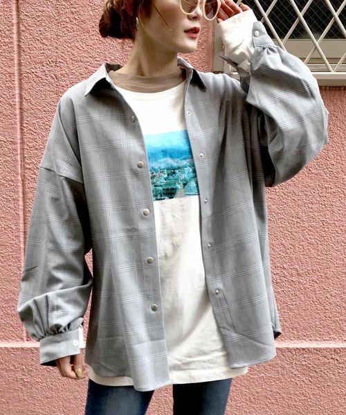 archives e'pice(アルシーヴ エピス)の「【限定item!!】チェックボリューム袖ビッグシャツ(シャツ/ブラウス)」|ネイビー