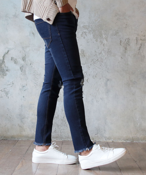 LIL VENDARS(リルヴェンダース)の「ストレッチデニム スキニーパンツ サイドラインパンツ(デニムパンツ・メンズ・ブラック/ブラック系その他/ブルー系その他6/ブルー系その他4/ブルー系その他5/ブルー系その他2/ブルー系その他3/ブラック系その他2/ブルー系その他・M/L/XL)」の9枚目の写真