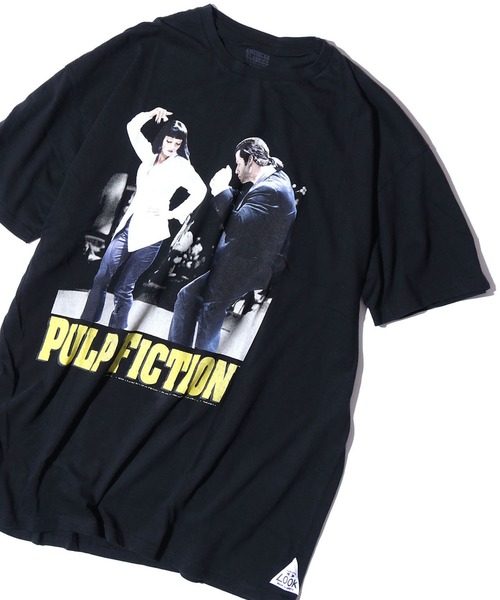 ROOPTOKYO（ループトウキョウ）の「【雑誌 SAFARI掲載アイテム】THRIFTY LOOK/スリフティルック THRIFTY"PULP FICTION"TEE 半袖Tシャツ ビッグシルエット（Tシャツ/カットソー・メンズ・ブラック系その他/ブラック/ブラック系その他2・L/XL/XXL）」の3枚目の写真