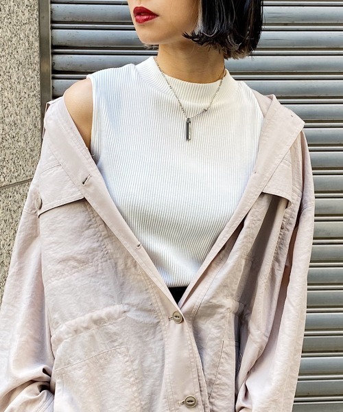 PAGEBOY(ページボーイ)の「ハイネックリブノースリ(Tシャツ/カットソー・レディース・サックスブルー/ホワイト系その他/ブラック/オフホワイト・FREE)」の2枚目の写真