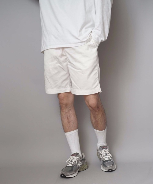 Champion（チャンピオン）の「【CHAMPION/チャンピオン】リアルな古着の表情を追求したガーメントウォッシュ加工 膝丈 ブランドロゴ入り ツイルショーツ Ｃ３－Ｈ５１８（その他パンツ・メンズ・ブラック/ベージュ/ネイビー/カーキ/ホワイト・MEDIUM/LARGE/X-LARGE）」の2枚目の写真