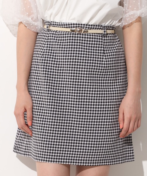 one after another NICE CLAUP（ワンアフターアナザーナイスクラップ）の「【Web限定】ベルト付き台形ミニスカート（スカート・レディース・ブラック/ベージュ/オフホワイト・FREE）」の8枚目の写真