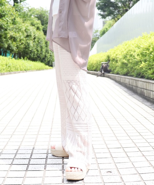PairPair（ペアペア）の「透かし編みニットパンツ（その他パンツ・レディース・ブルーグレー/オフホワイト・FREE）」の6枚目の写真