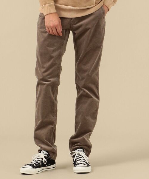 SHIPS（シップス）の「SC: 10W コーデュロイ ストレッチ テーパード チノパンツ（チノパンツ・メンズ・ベージュ/ネイビー/ホワイト/ブラウン・30/32/34/29/31/33）」の12枚目の写真