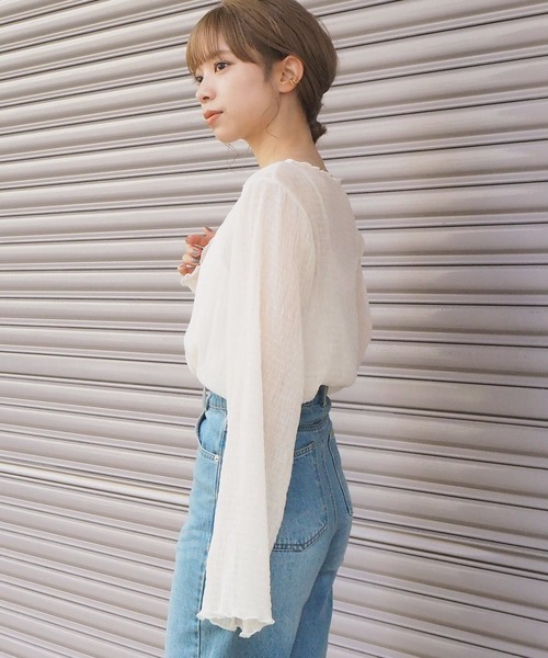 tiptop（ティップトップ）の「クリンクルブラウス×キャミSET（シャツ/ブラウス・レディース・アイボリー/ブラック/ブラウン・FREE）」の7枚目の写真