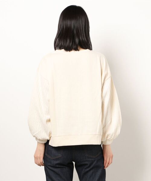 INNOCENT BLUE（イノセントブルー）の「【innocent blue/イノセントブルー】異素材　袖ボリュームプルオーバー 袖ケーブル編み 前後差　サイドスリット（Tシャツ/カットソー・レディース・アイボリー/ブラウン/ライトベージュ/グリーン/ブラック・MEDIUM）」の22枚目の写真