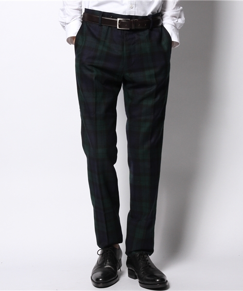 EDIFICE（エディフィス）の「【UOMO12月号掲載】サキソニープレイドスラックス（スラックス・メンズ・ブラック/ブラック系その他/グリーン/ネイビー・46/50/48/44/42）」の3枚目の写真