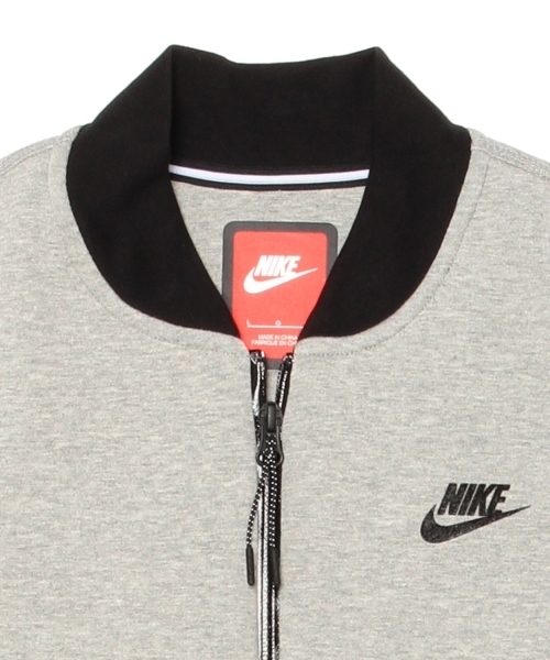 NIKE(ナイキ)の「NIKE / テック フリース 3mm ボマージャケット (スウェット・レディース・グレー/ブラック・ONE SIZE)」の15枚目の写真