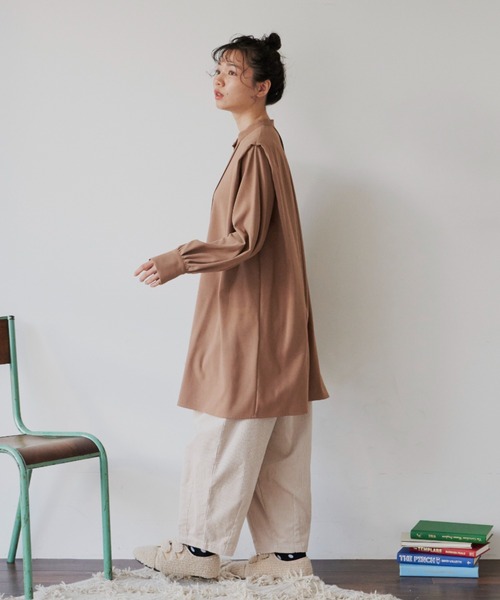 MERLOT（メルロー）の「ピンタックチュニックブラウス（シャツ/ブラウス・レディース・アイボリー/ブラック/モカ/マスタード・FREE）」の16枚目の写真