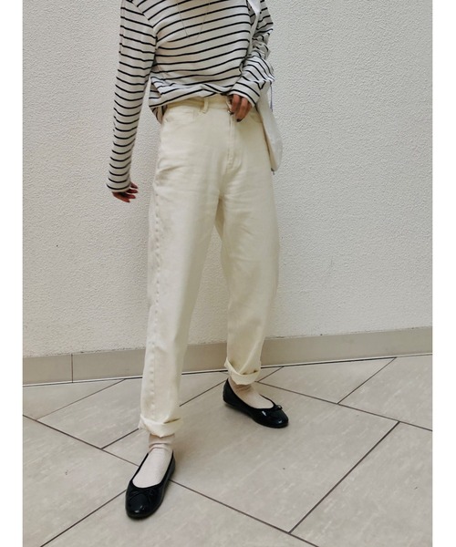 ulu(ウル)の「original Curved denim pants(その他パンツ・レディース・ブラック/ホワイト/ミント・FREE)」の6枚目の写真