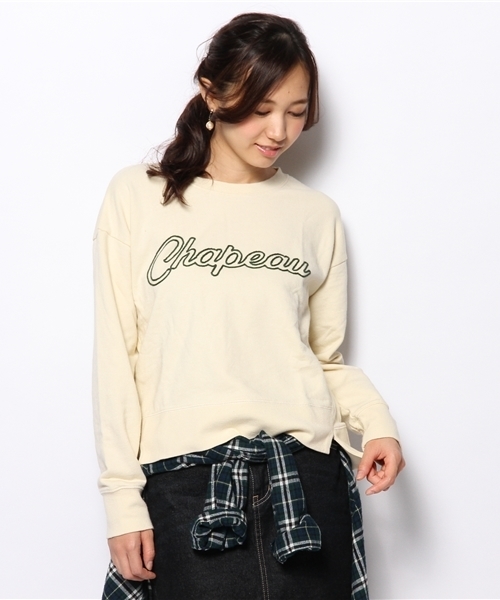 DISCOAT（ディスコート）の「【Discoat】裏毛刺繍ロゴプルオーバー（スウェット・レディース・グレー/ネイビー/アイボリー・ﾌﾘ-）」の2枚目の写真