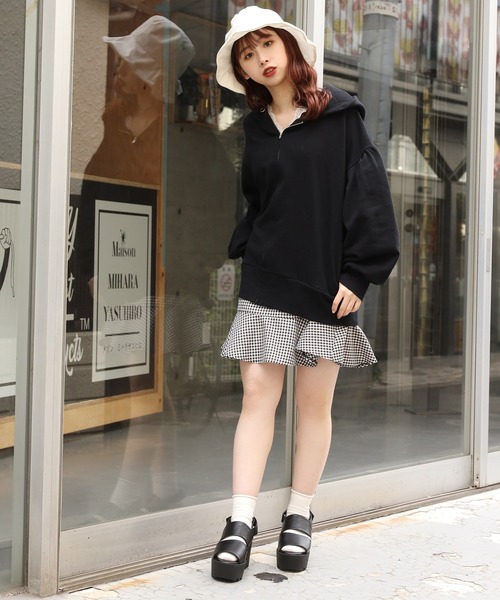 one after another NICE CLAUP（ワンアフターアナザーナイスクラップ）の「ヒールアップ厚底サンダル（サンダル・レディース・ホワイト/ブラック・SMALL/MEDIUM/LARGE）」の12枚目の写真