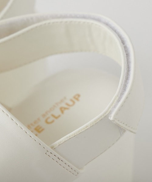 one after another NICE CLAUP（ワンアフターアナザーナイスクラップ）の「ヒールアップ厚底サンダル（サンダル・レディース・ホワイト/ブラック・SMALL/MEDIUM/LARGE）」の9枚目の写真