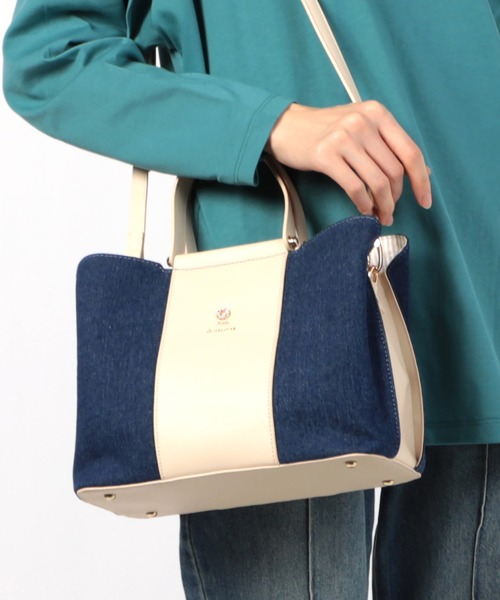 LITTLE ACCESSORIES(リトルアクセサリーズ)の「2色カラーの上品な2WAYハンドバッグ(ショルダーバッグ・レディース・ブラック/ピンク/ブルー/グレイッシュベージュ/ネイビー・フリー)」の3枚目の写真