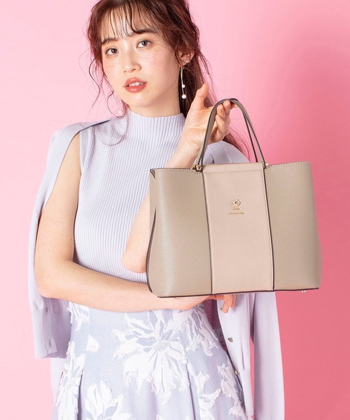 LITTLE ACCESSORIES(リトルアクセサリーズ)の「2色カラーの上品な2WAYハンドバッグ(ショルダーバッグ・レディース・ブラック/ピンク/ブルー/グレイッシュベージュ/ネイビー・フリー)」の2枚目の写真