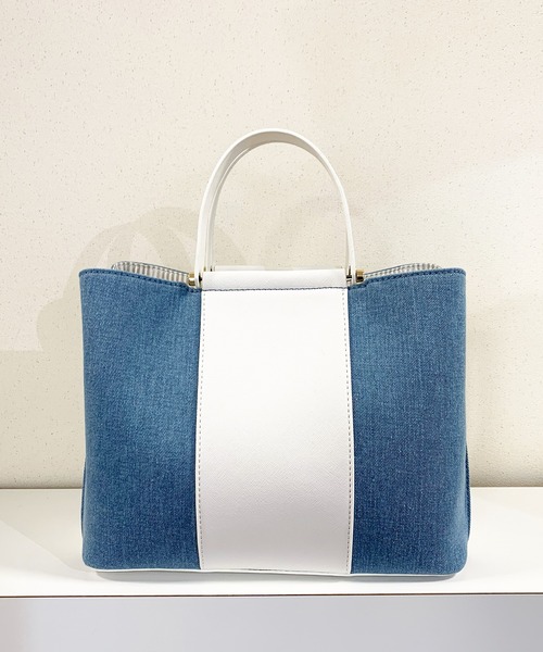 LITTLE ACCESSORIES(リトルアクセサリーズ)の「2色カラーの上品な2WAYハンドバッグ(ショルダーバッグ・レディース・ブラック/ピンク/ブルー/グレイッシュベージュ/ネイビー・フリー)」の10枚目の写真