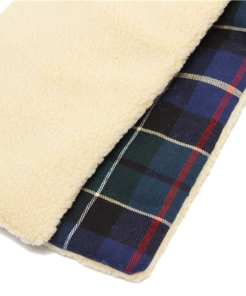 B:MING by BEAMS（ビーミングバイビームス）の「□B ビーミング by ビームス / ボアロングマフラー（マフラー・レディース・ナチュラル・ONE SIZE）」の4枚目の写真