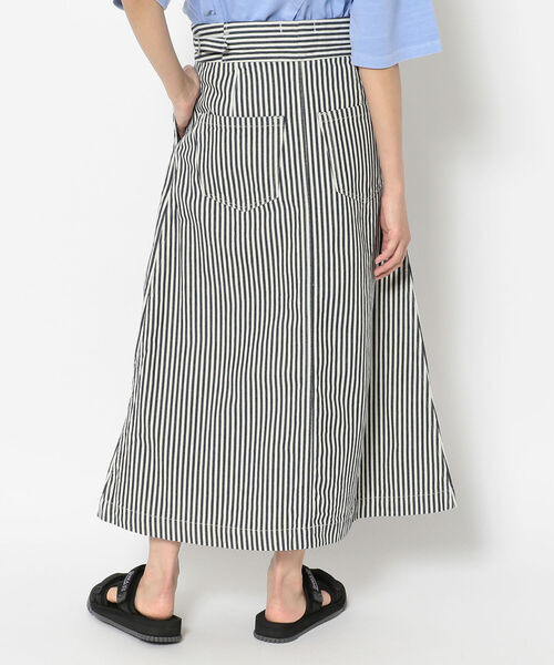 URVIN（アービン）の「Urvin/アービン　DENIM GURKHA SKIRT　デニムグルカスカート（デニムスカート・レディース・その他・1/0）」の2枚目の写真