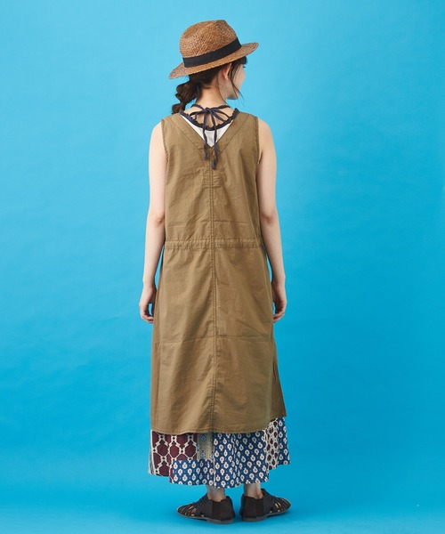 CUBE SUGAR（キューブシュガー）の「タイプライター ジャンパースカート（ジャンパースカート・レディース・カーキ/ベージュ/ネイビー・M）」の11枚目の写真