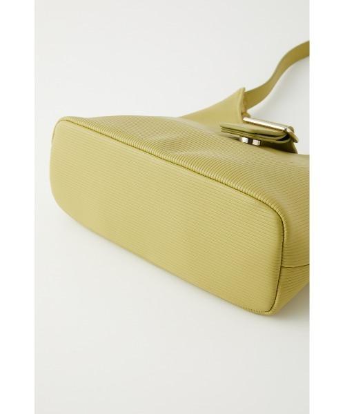 LAGUA GEM（ラグアジェム）の「BELTED ONEHANDLE BAG（ショルダーバッグ・レディース・ブラック/ライム・FREE）」の9枚目の写真