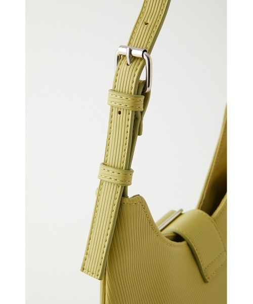 LAGUA GEM（ラグアジェム）の「BELTED ONEHANDLE BAG（ショルダーバッグ・レディース・ブラック/ライム・FREE）」の18枚目の写真