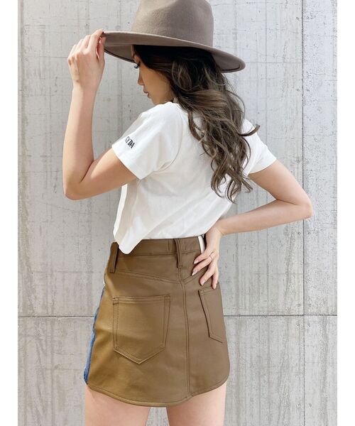 GYDA(ジェイダ)の「【WEB限定】USA COTTON ショートTシャツ(Tシャツ/カットソー・レディース・ブラック/ベージュ/オフホワイト・FREE)」の5枚目の写真