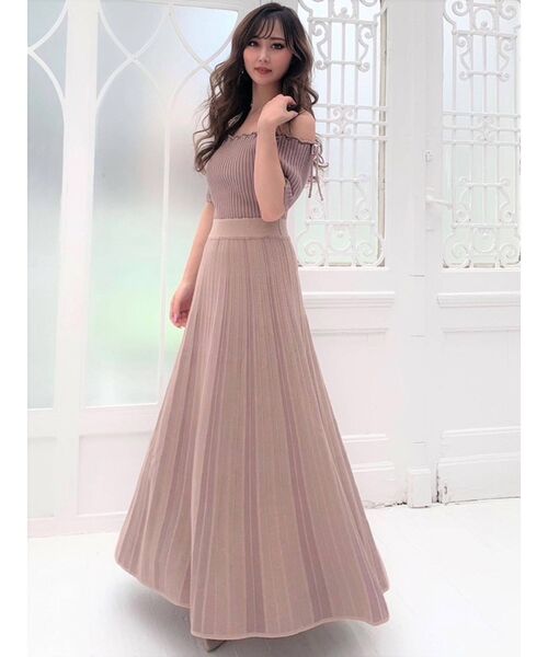 RESEXXY（リゼクシー）の「オフショルデザインニットワンピース（ワンピース・レディース・ブラック/ベージュ/モカ・FREE）」の20枚目の写真