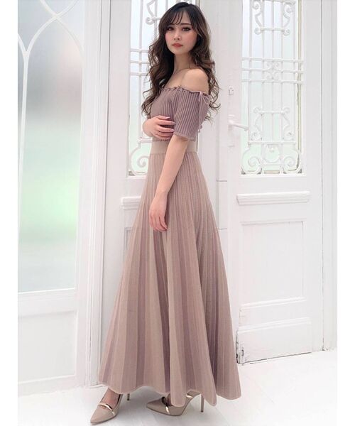 RESEXXY（リゼクシー）の「オフショルデザインニットワンピース（ワンピース・レディース・ブラック/ベージュ/モカ・FREE）」の21枚目の写真