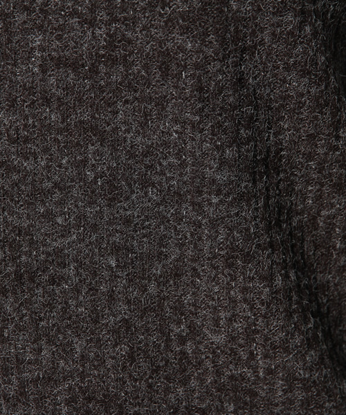 mystic（ミスティック）の「起毛リブVネックプルオーバー（ニット/セーター・レディース・チャコールグレー/オフホワイト/ピンク/グレー・ﾌﾘ-）」の10枚目の写真