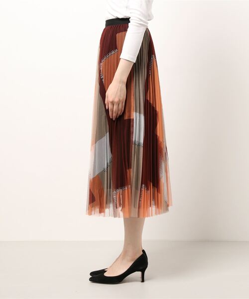 Alluge（アルージュ）の「パッチワークプリントプリーツスカート（スカート・レディース・ブルー/オレンジ・FREE）」の14枚目の写真