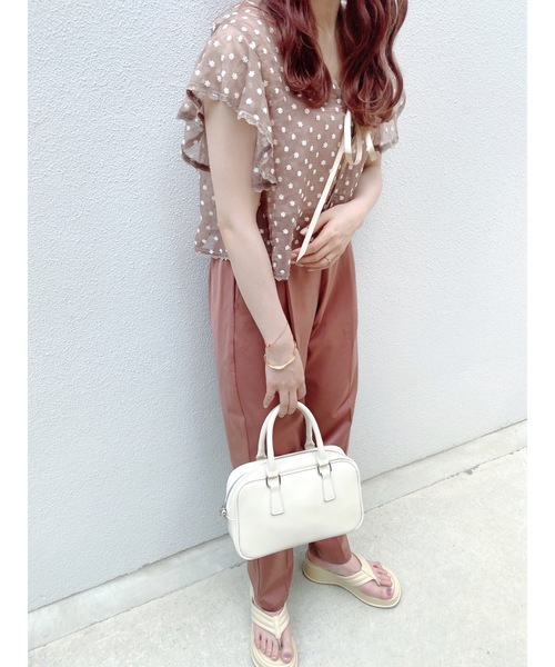 JUMELLE(ジュメロ)の「パウダータックパンツ(スラックス・レディース・ピンク/ブラック/グレイッシュベージュ・MEDIUM/SMALL)」の5枚目の写真