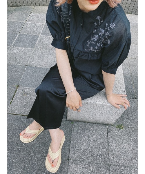 JUMELLE(ジュメロ)の「パウダータックパンツ(スラックス・レディース・ピンク/ブラック/グレイッシュベージュ・MEDIUM/SMALL)」の21枚目の写真